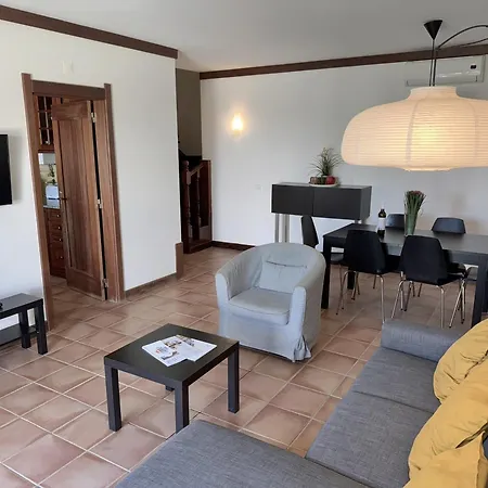 Hébergement de vacances Terraços De 20 *